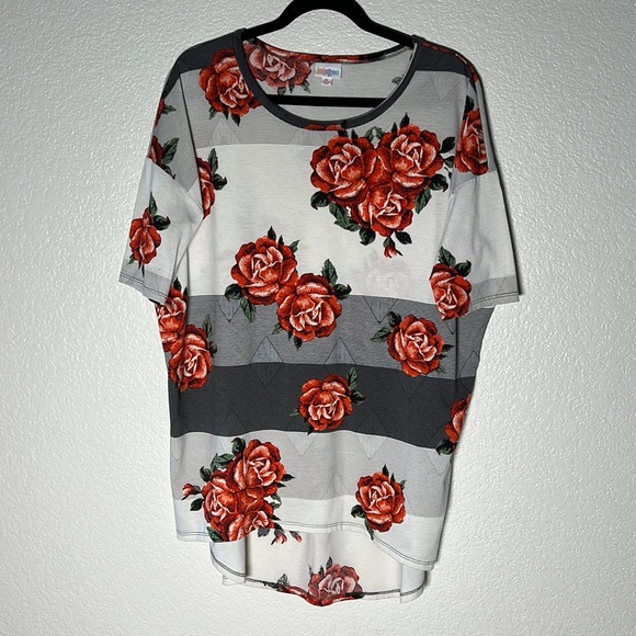 Lularoe Irma Tunic - Picture 1 of 4